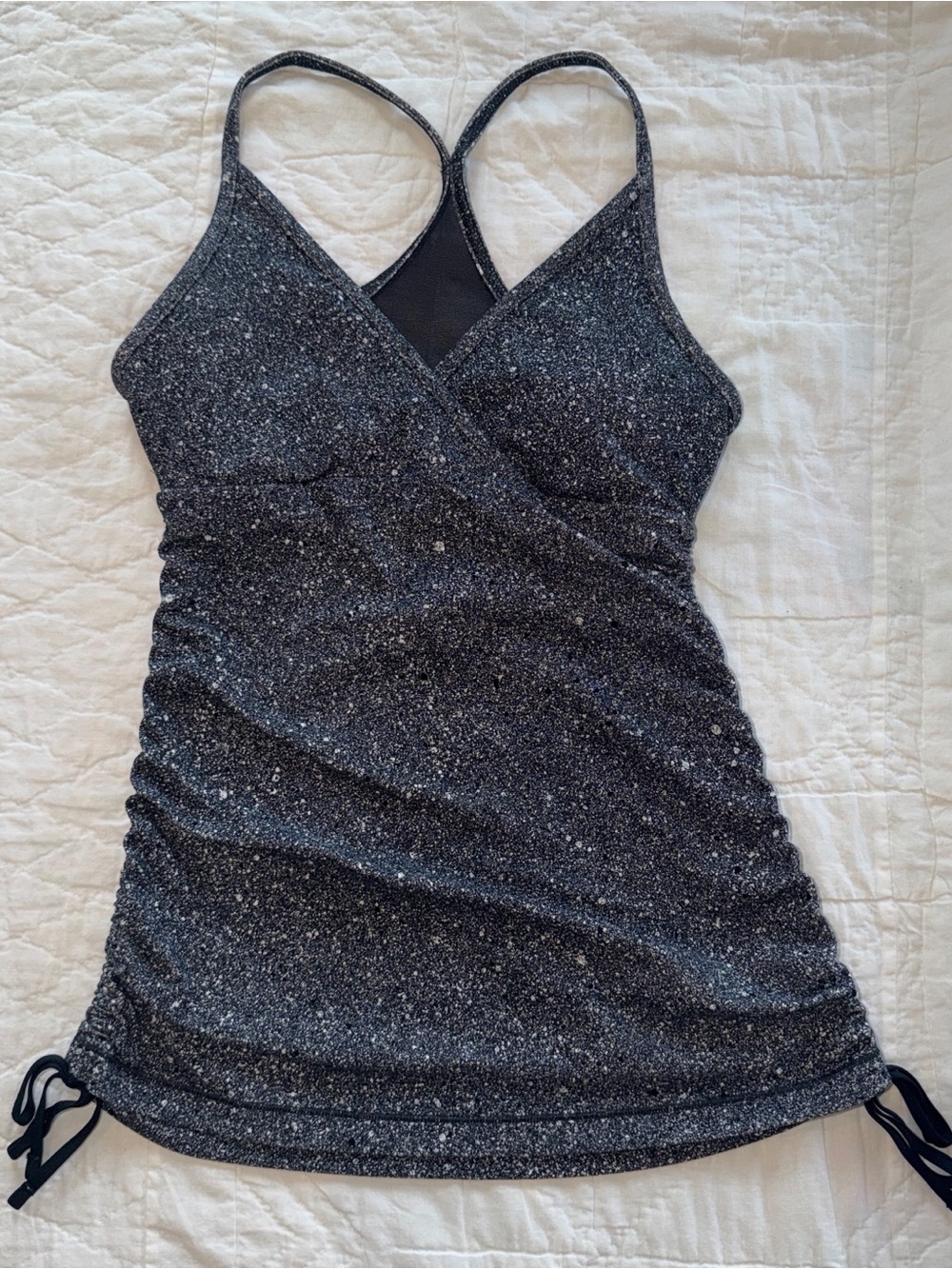 lululemon black pattern tank top